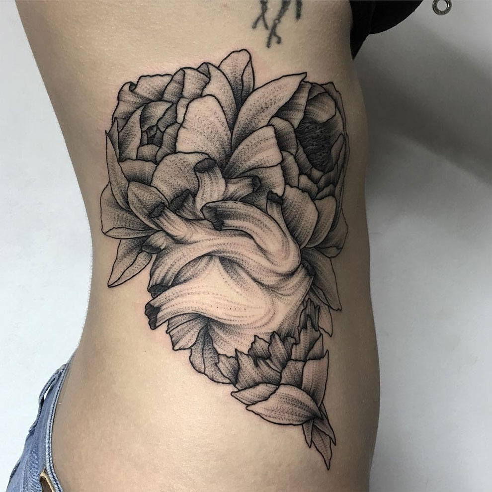 Parvick Faramarz blackwork tattoos18