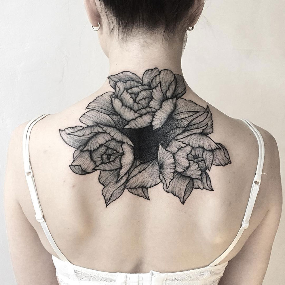 Parvick Faramarz blackwork tattoos29