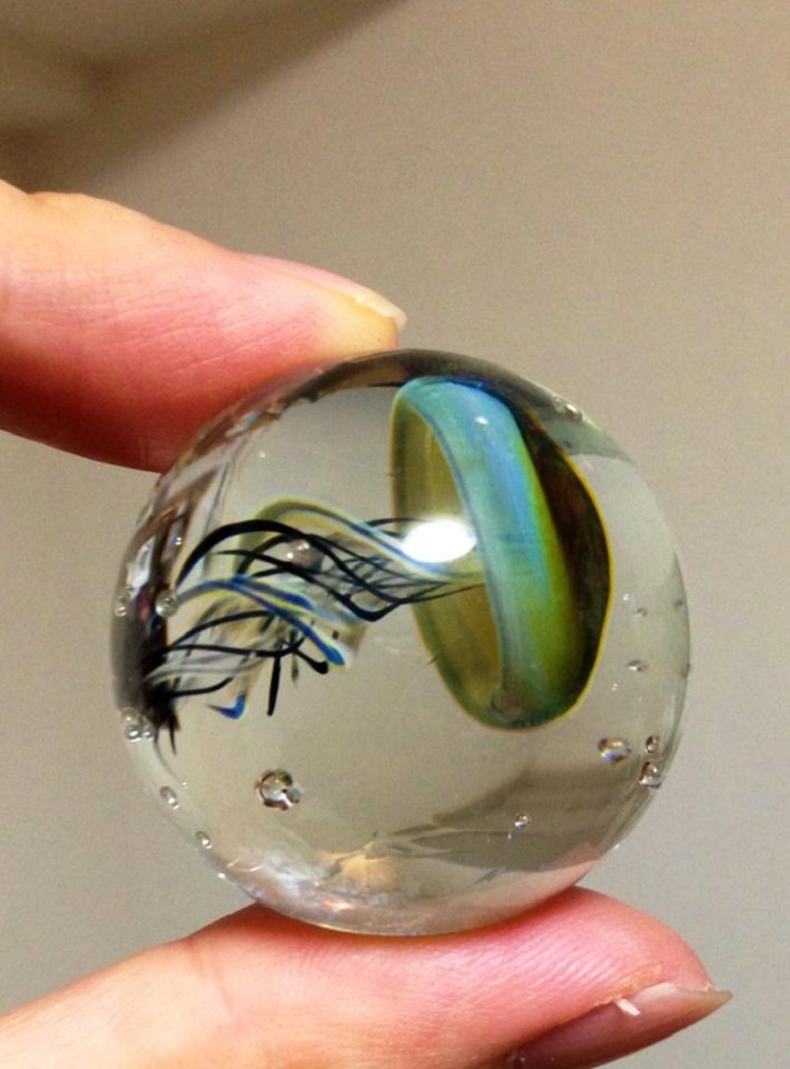 Satoshi Tomizu space glass cosmos planet 6