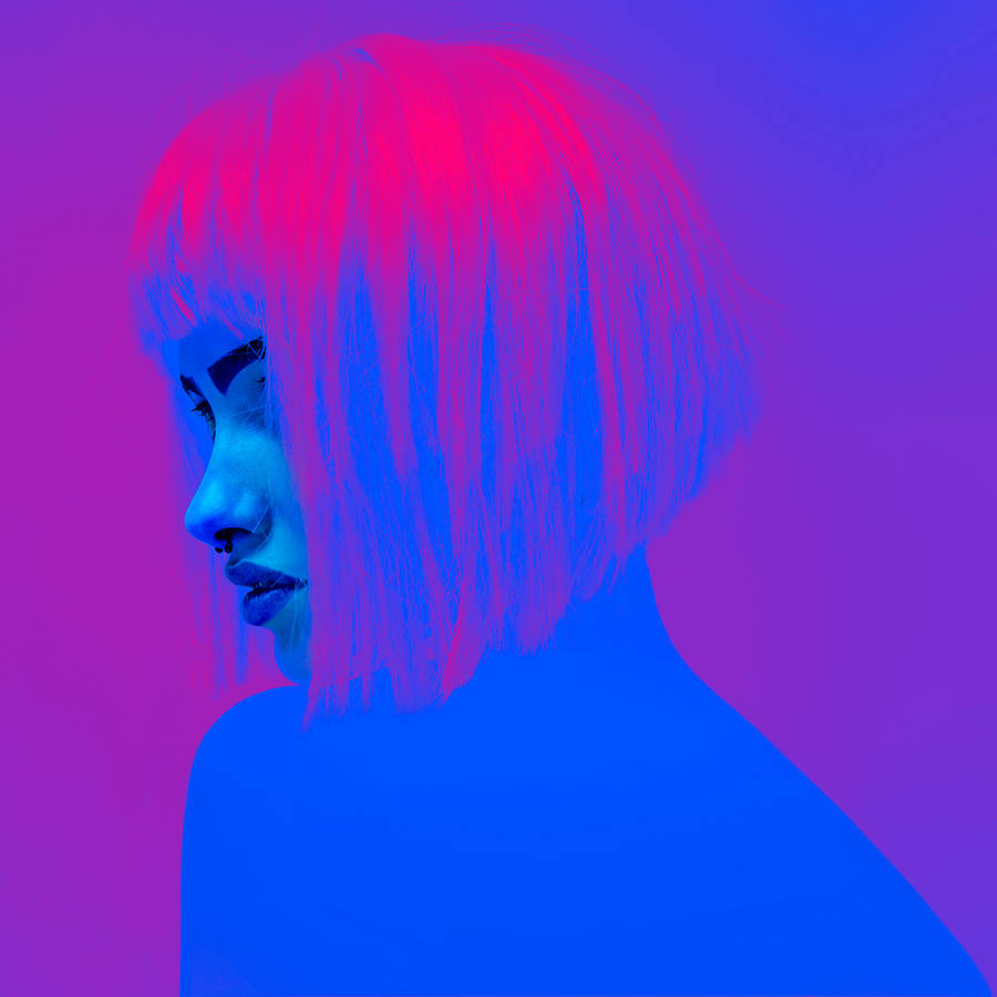 Slava Thisset neon portrait retrato4