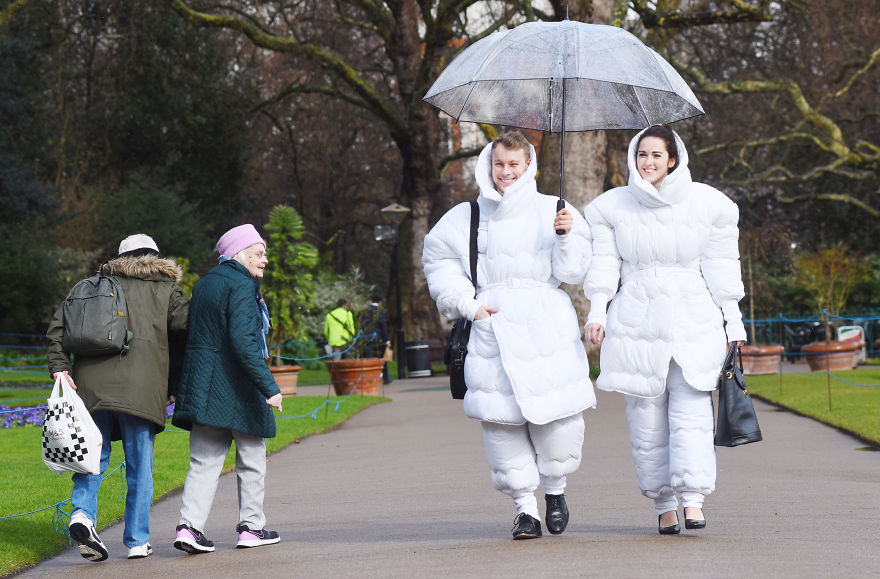 Jurys Inn Hotel Group Duvet Suit traje edredon 5