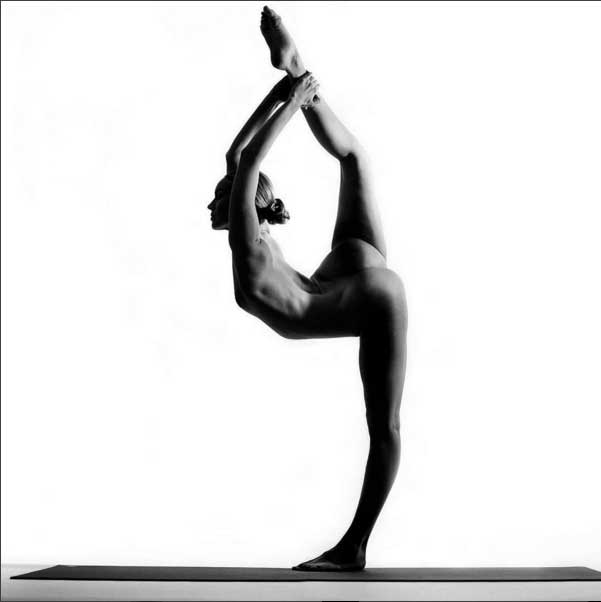 Nude Yoga Girl 11