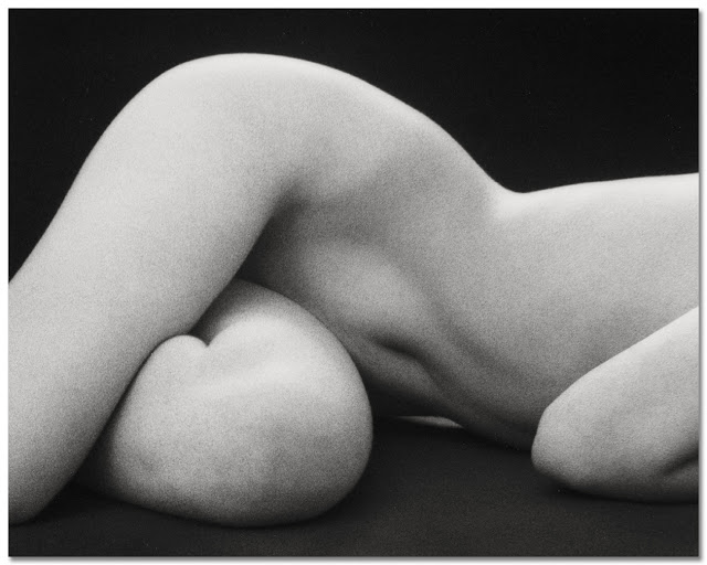 Ruth Bernhard sensualidad