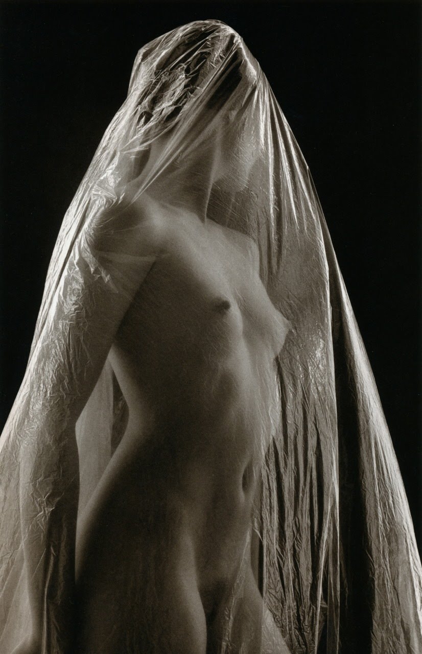 Ruth Bernhard sensualidad
