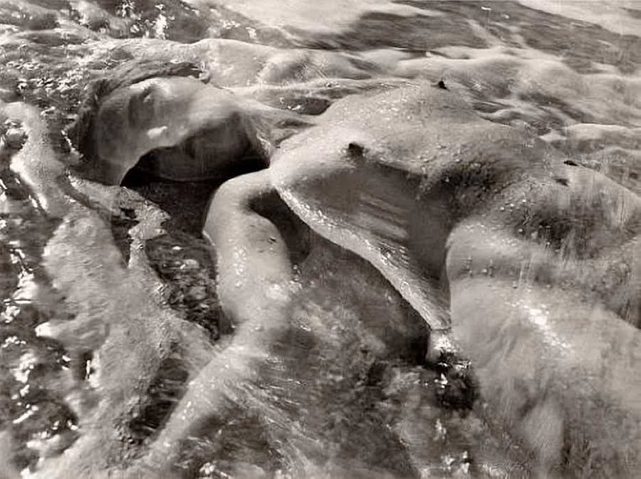 Ruth Bernhard sensualidad