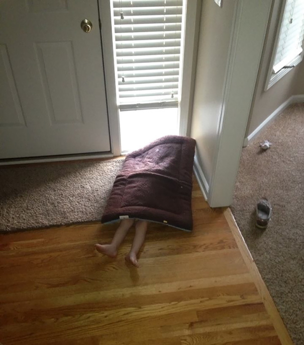 juego escondite humor hide and seek12