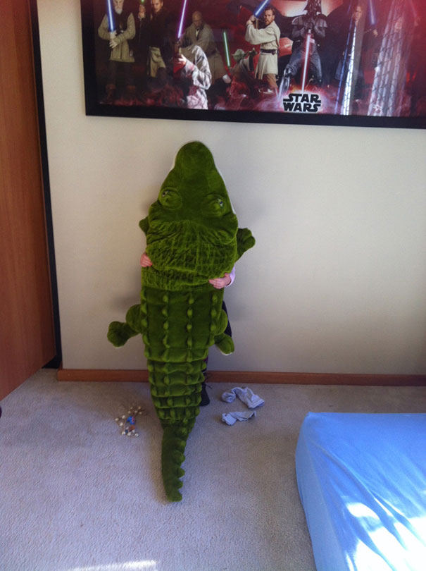 juego escondite humor hide and seek2