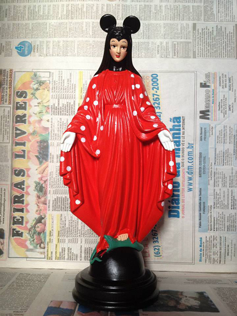 Ana Smile controvertido arte provocativo6