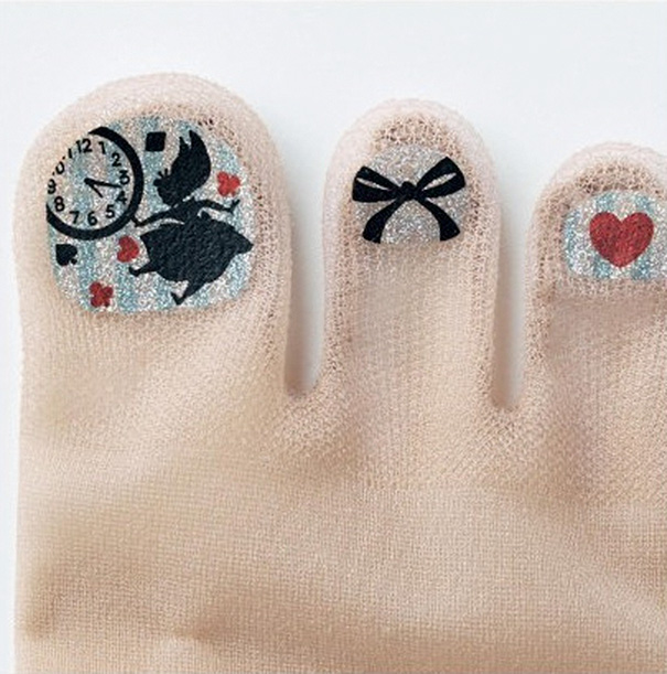 Pre Painted Toenails 5