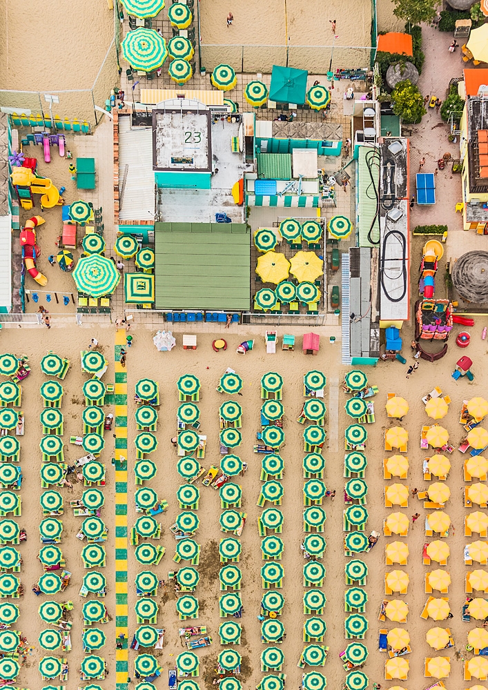 Costa Adriática fotografía con dron