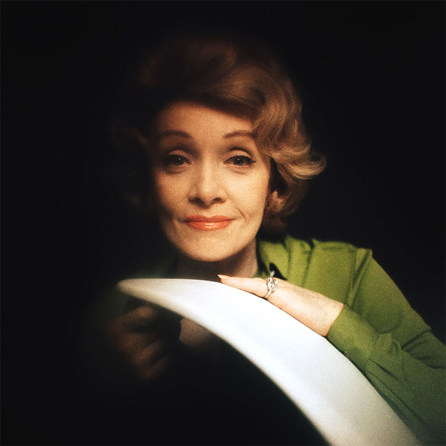 Marlene Dietrich.