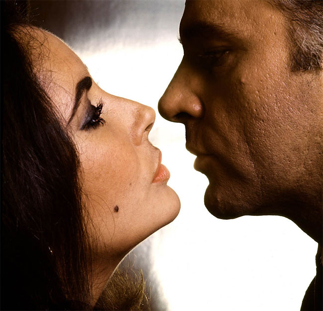 Elizabeth Taylor y Richard Burton.