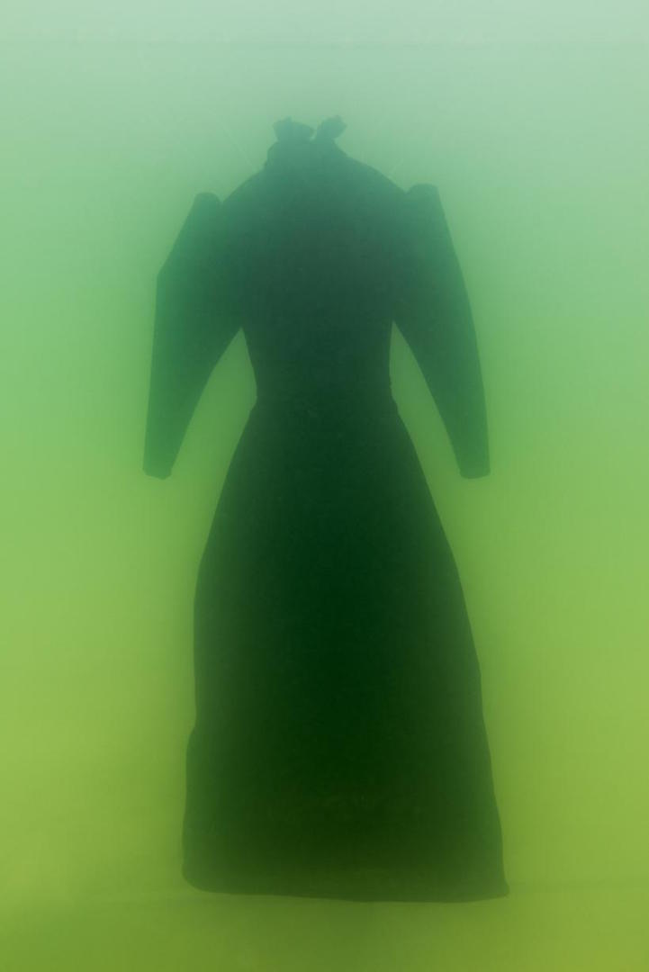 Sigalit Landau Mar Muerto vestido sal 3