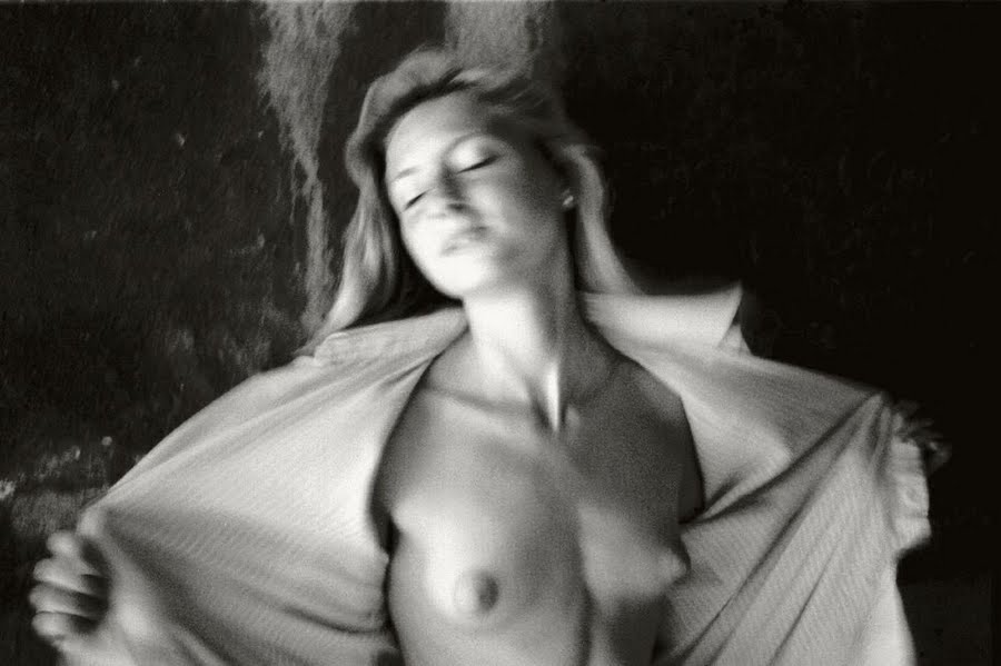 Hugues Erre, Interrieurbleu, erotismo