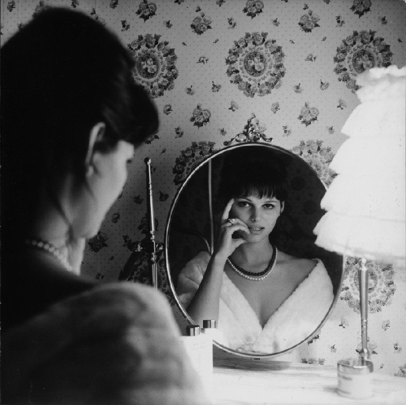Mario De Biasi besos 10