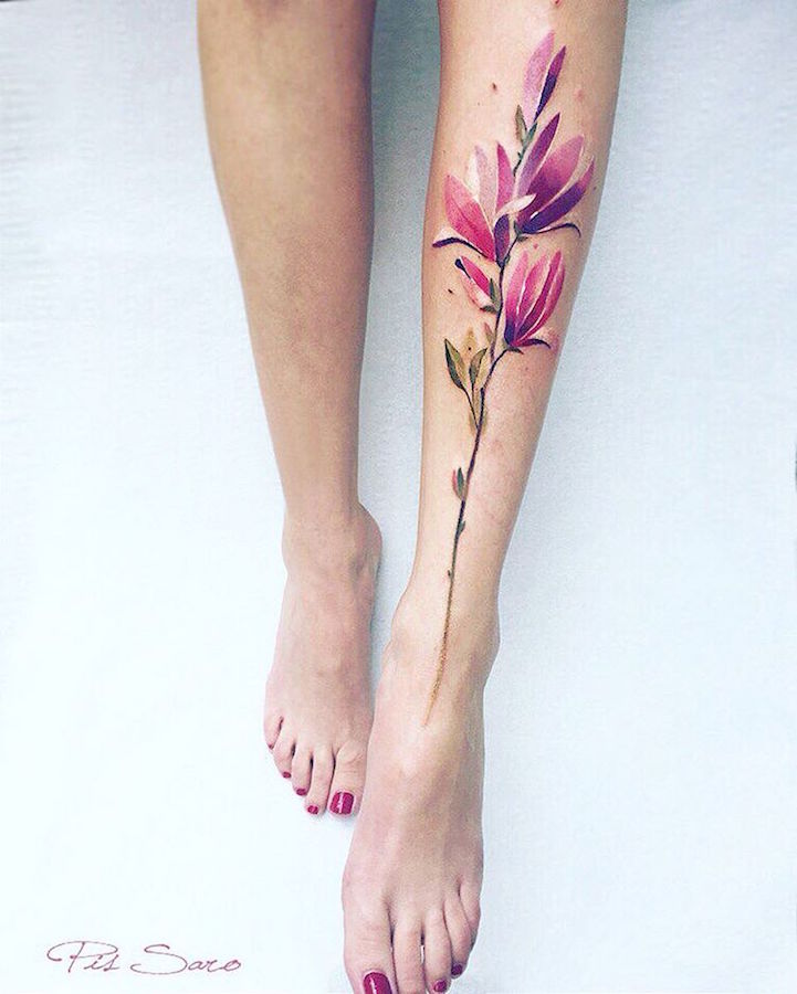 Pis Saro tatuaje flores 4