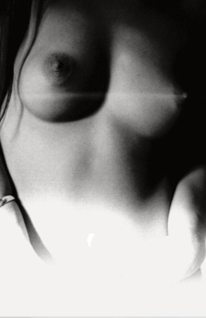 Hugues Erre, Interrieurbleu, erotismo