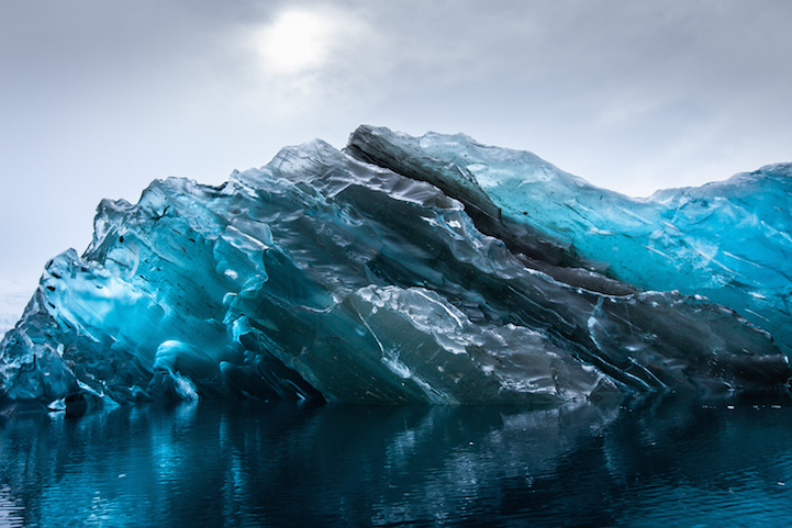 iceberg boca abajo 2