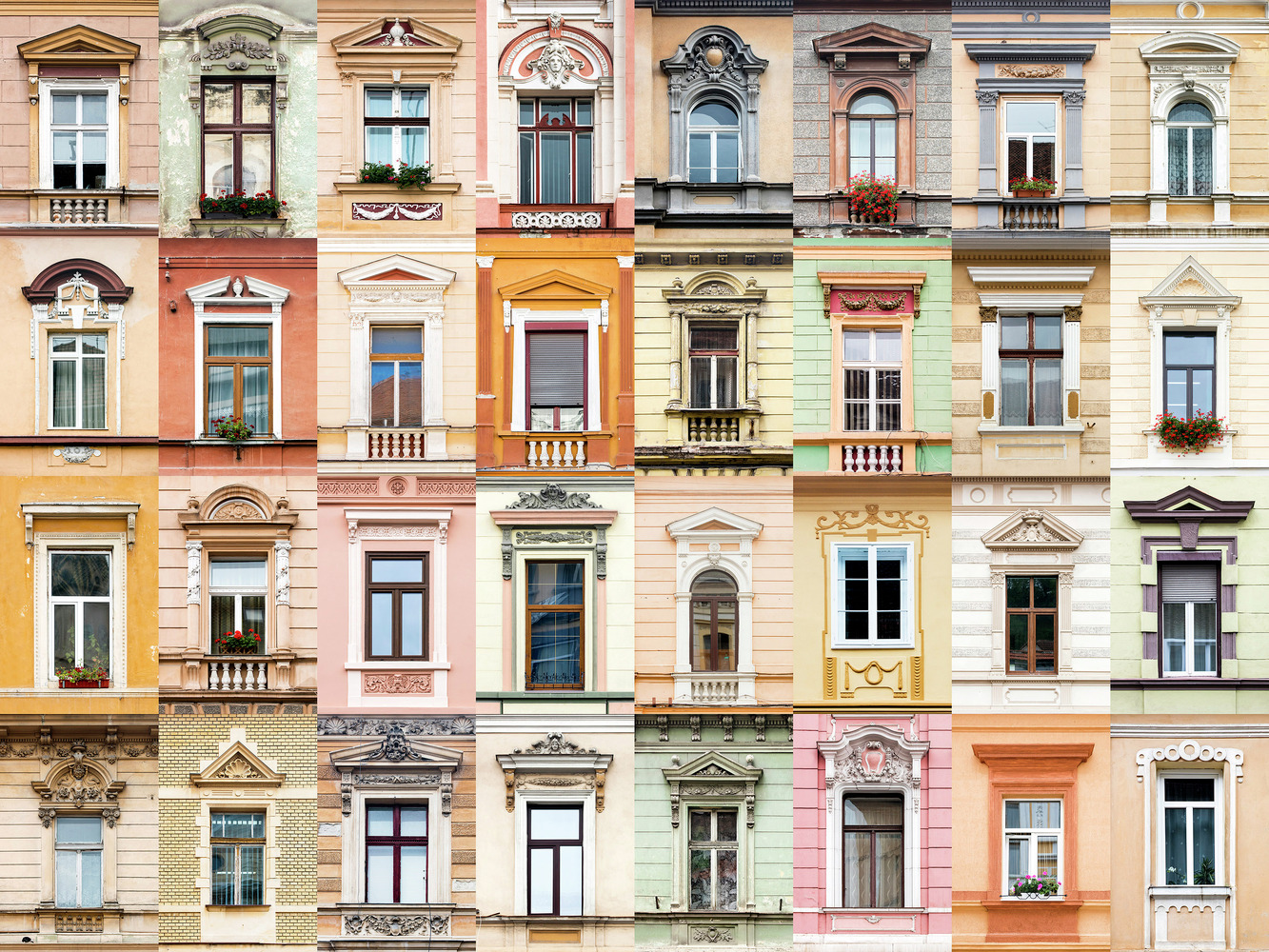 AndreVicenteGoncalves Windows of the World Europe Romania Brasov