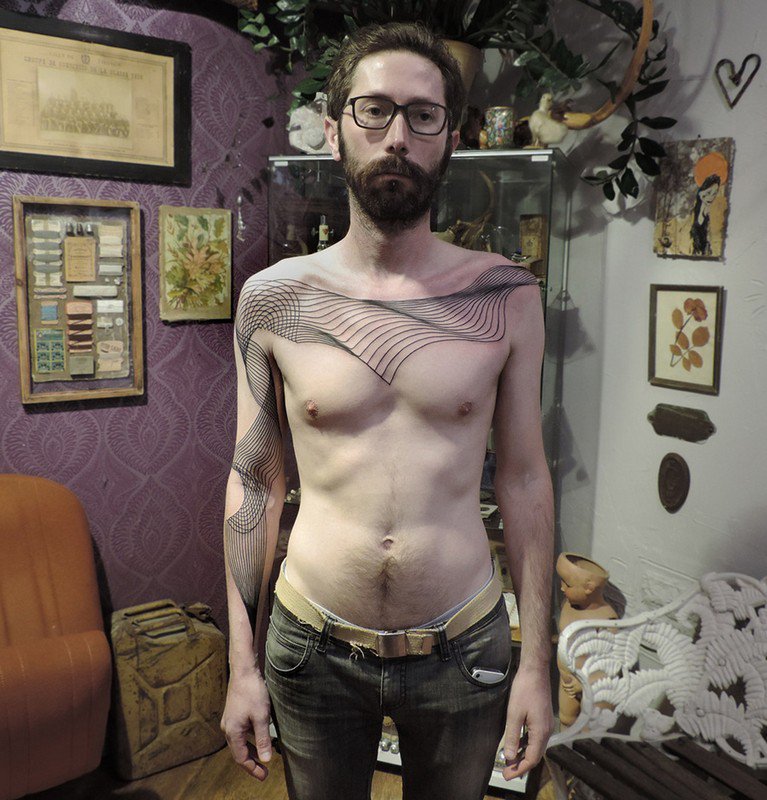 Chaim Machlev tatuajes minimalistas geometricos 11