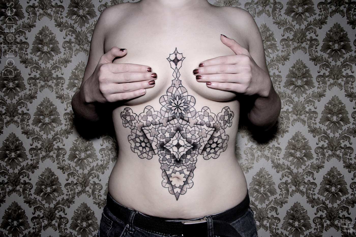 Chaim Machlev tatuajes minimalistas geometricos 16