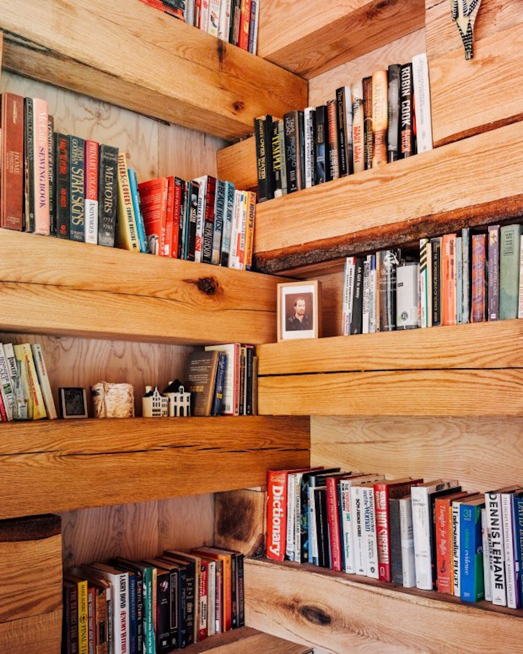Studio Padron libreria escondida bosque 5
