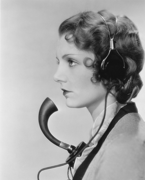 vintage-phone-operator2