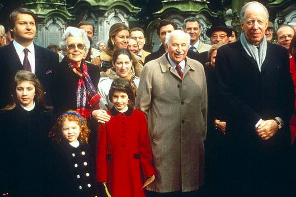 Las cinco familias que supuestamente controlan el mundo