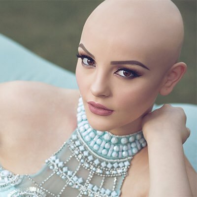Andrea Sierra Salazar bella modelo cancer 2