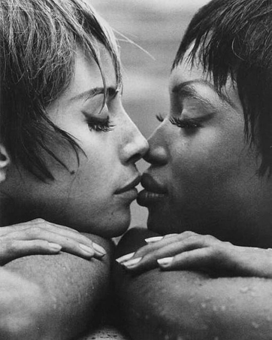 Fotógrafo: Steven Meisel / Models: Naomi Campbell and Christy Turlington