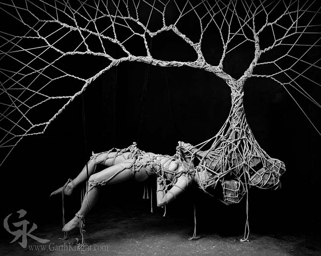 Garth Knight Bondage Art Cultura Inquieta 10