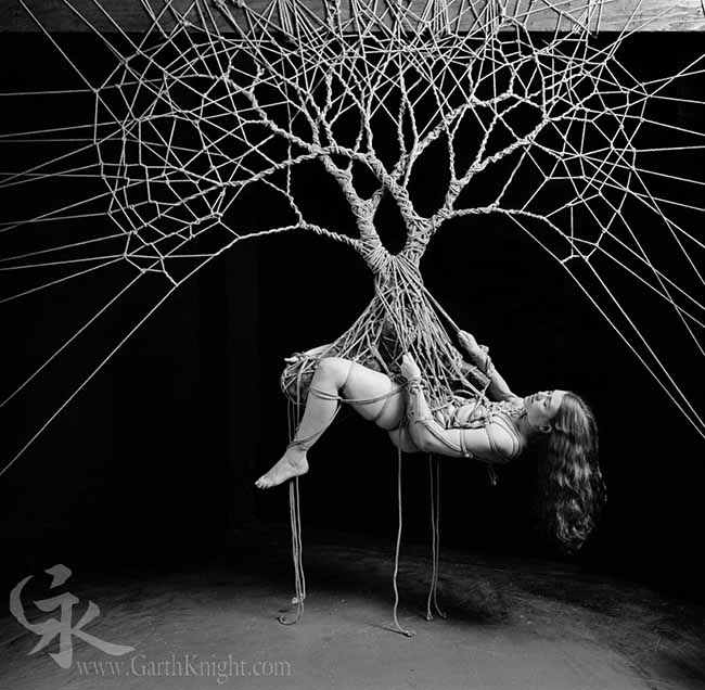 Garth Knight Bondage Art Cultura Inquieta 5