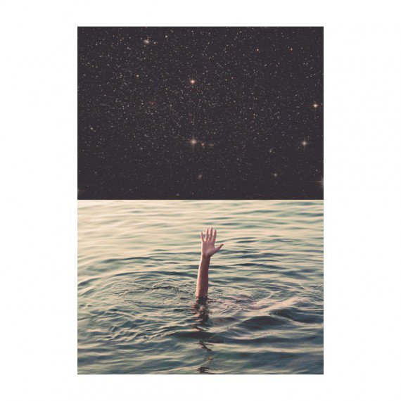 lamina drowned in space