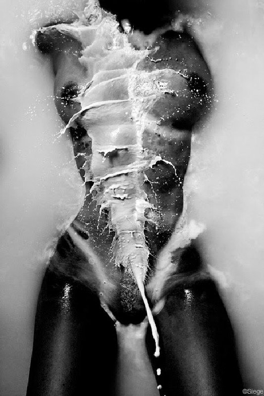 Clayton James Cubitt erotica controversia 7