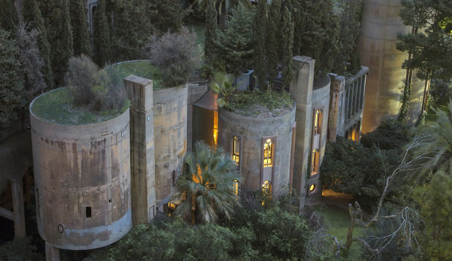 Ricardo Bofill casa personal cemento La Fábrica