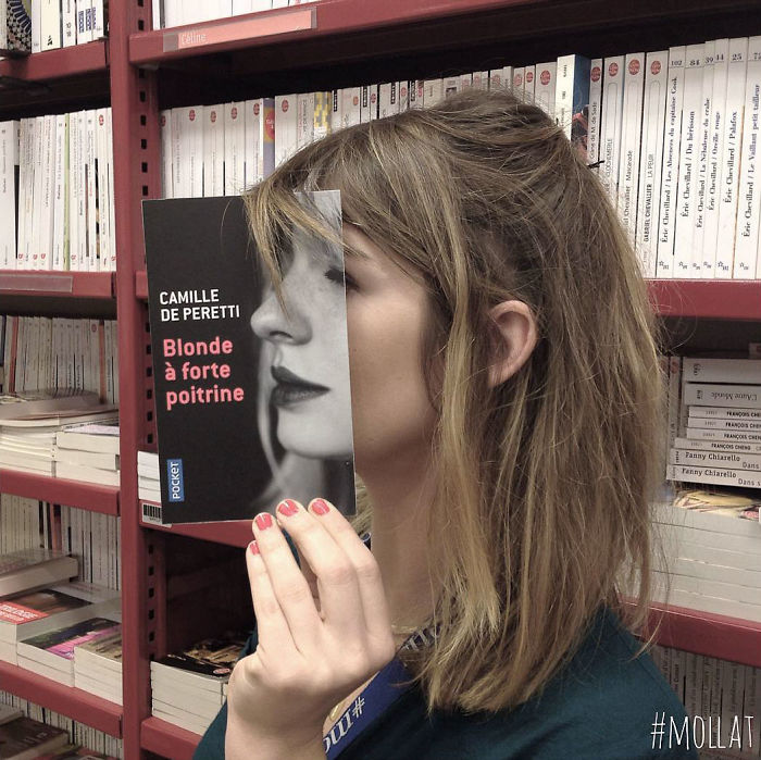 libreria montaje con libros humor 24