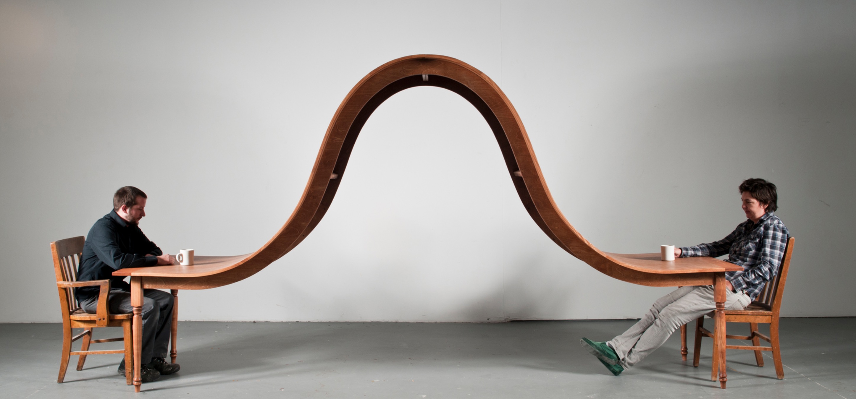 Michael Beitz muebles surrealistas 7