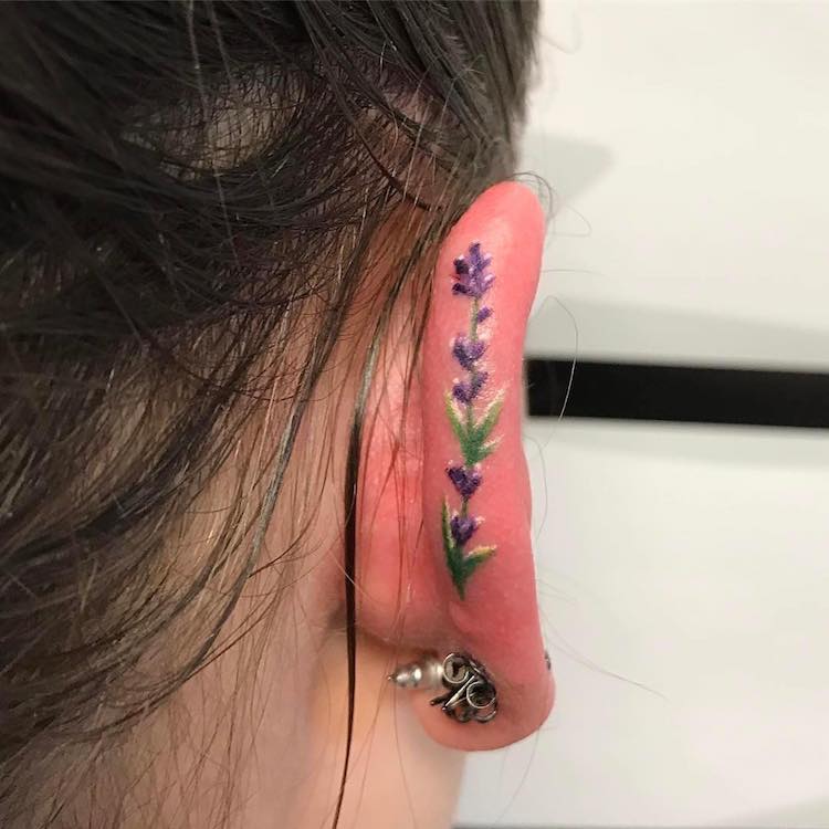 helix tatuajes en las orejas 3