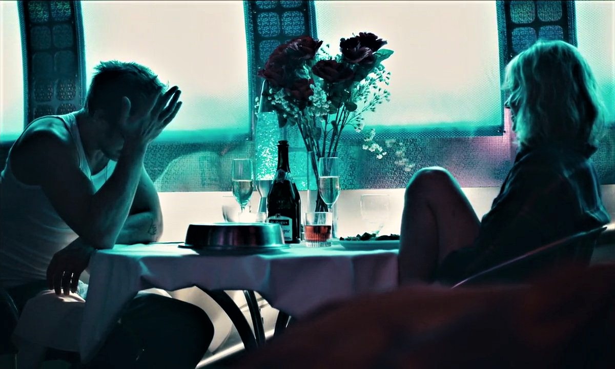 BLUE VALENTINE