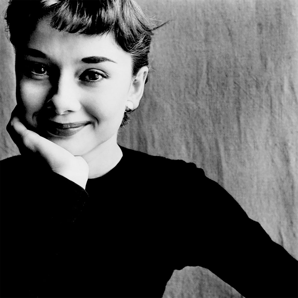 Retrato fotográfico de Audrey Hepburn