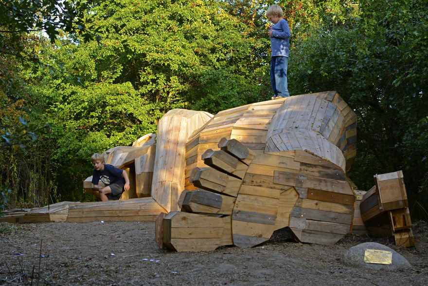 Thomas Dambo gigantes de madera 14