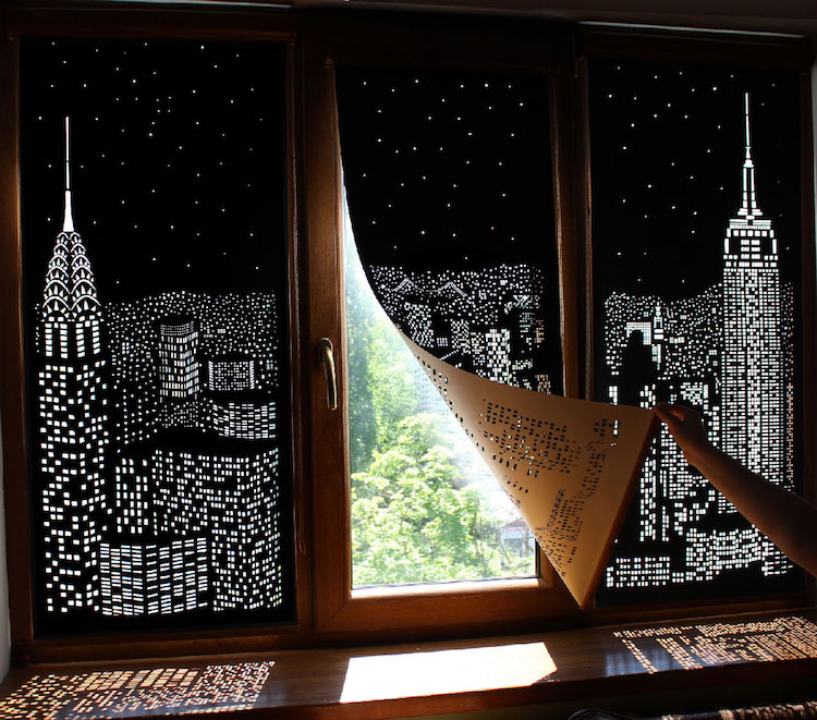 creativas cortinas opacas HoleRoll