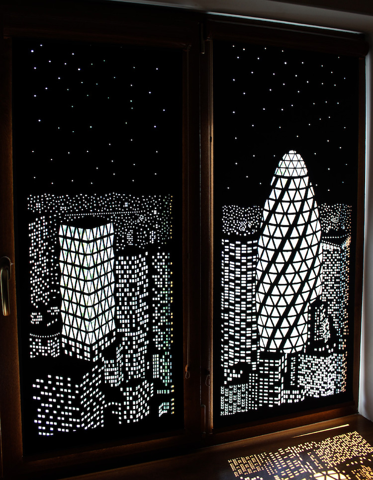 creativas cortinas opacas HoleRoll 4