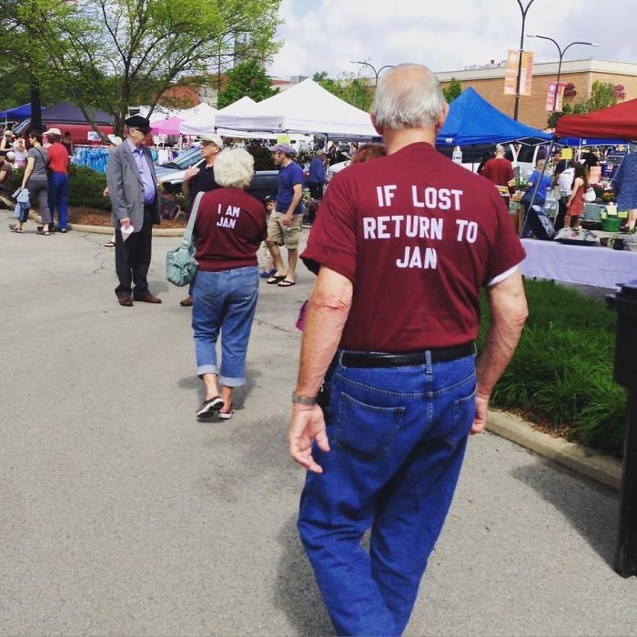 Simpaticas camisetas para llevar en pareja 3