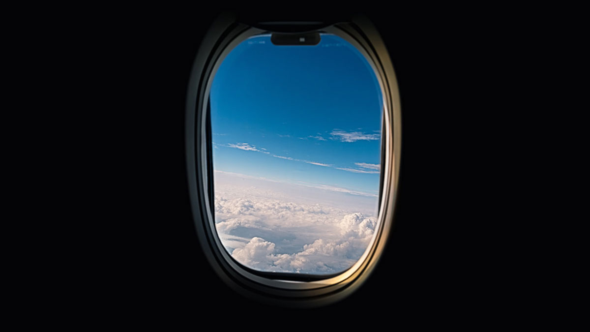 Cuándo viajar es lo más parecido a soñar: poemas para hacer un viaje