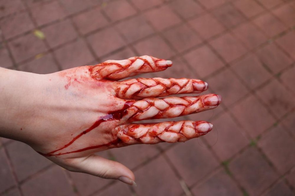 Rani Ratt maquillaje gore sangre