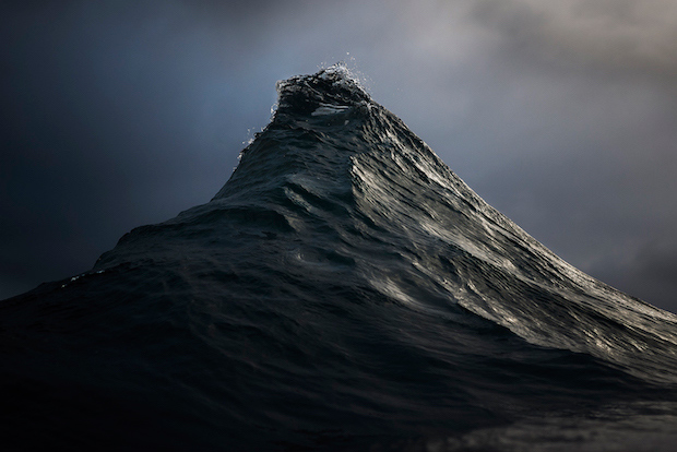 Ray Collins mar olas 10