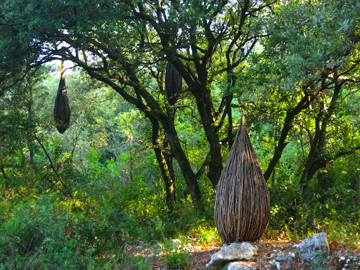 Spencer Byles esculturas bosque 5