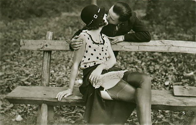 Postales eróticas años 20