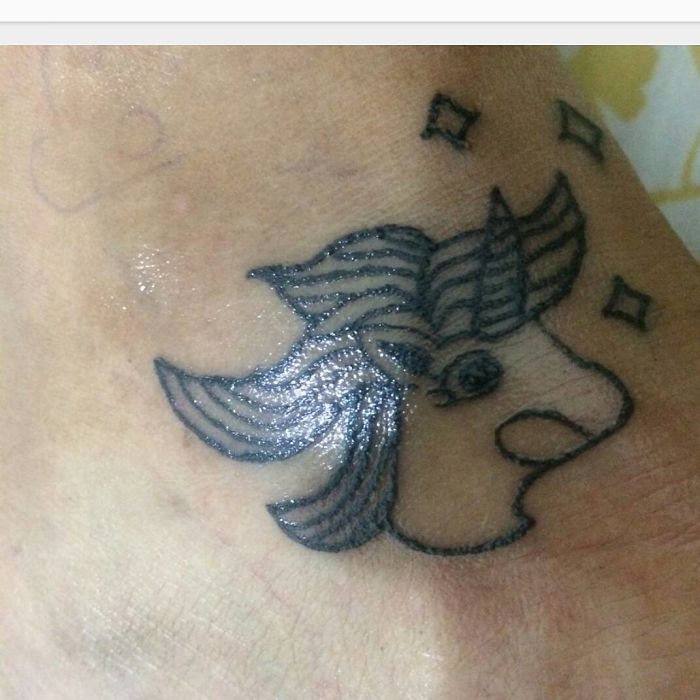 Helena Fernandes tatuajes horribles infantiles